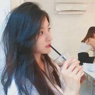 黑料网 - 你我都在看的爆料现场，揭秘每一个网络崩塌